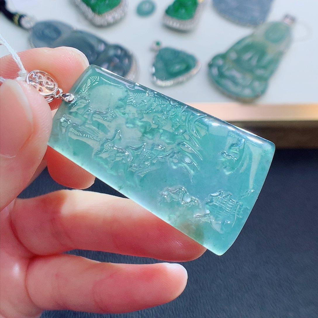 翡翠颈饰未镶嵌翡翠