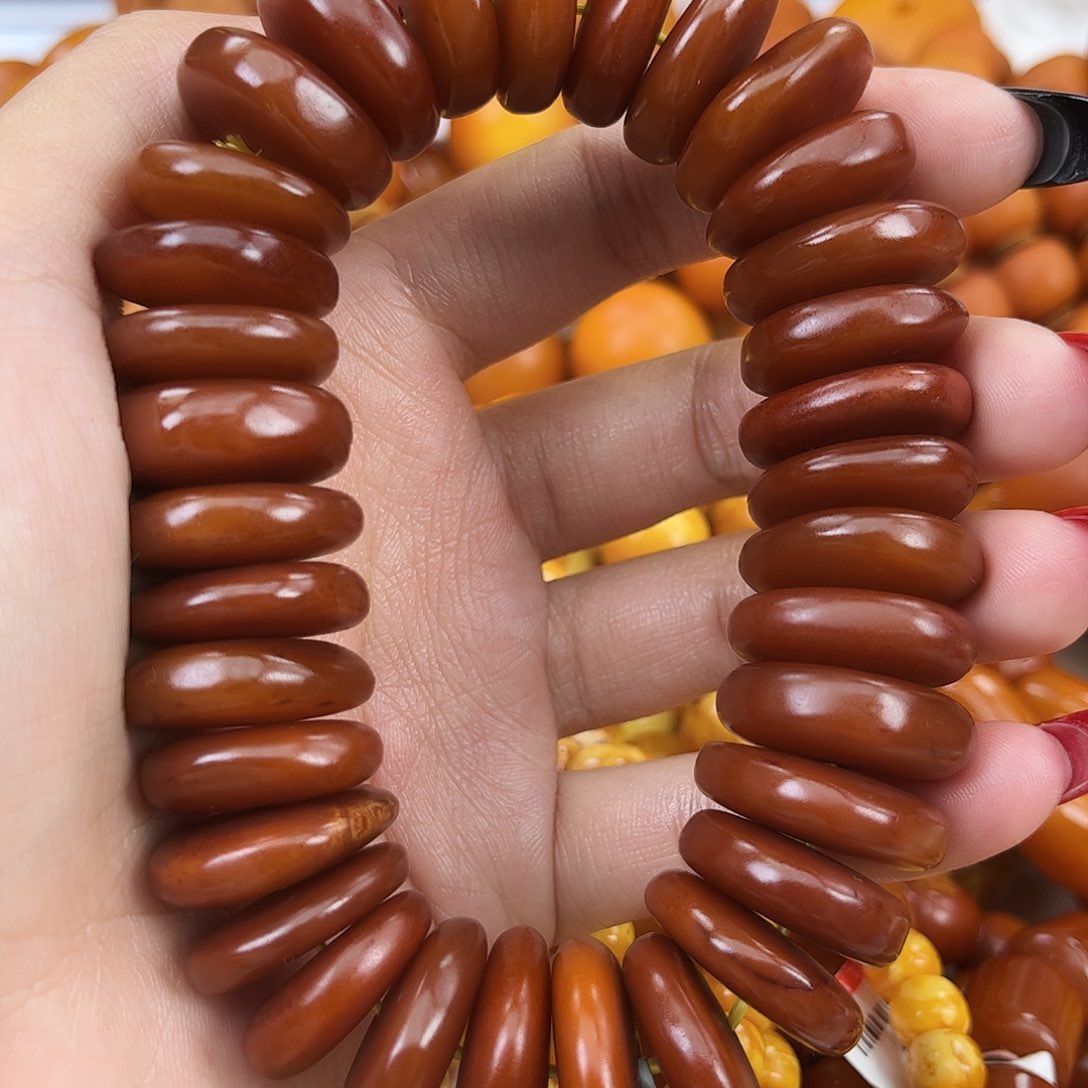 琥珀颈饰未镶嵌蜜蜡