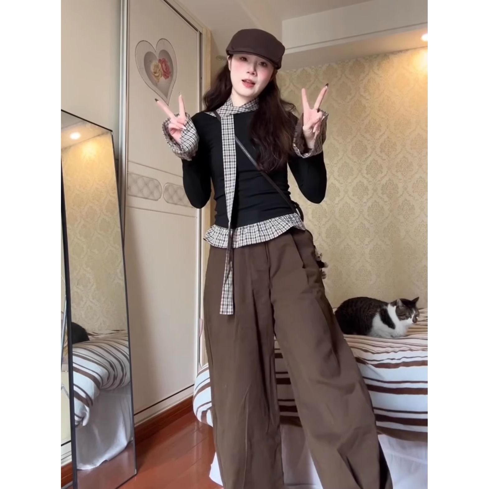 美式复古穿搭格子拼接长袖打底衫t恤女秋季慵懒感修身显瘦上衣