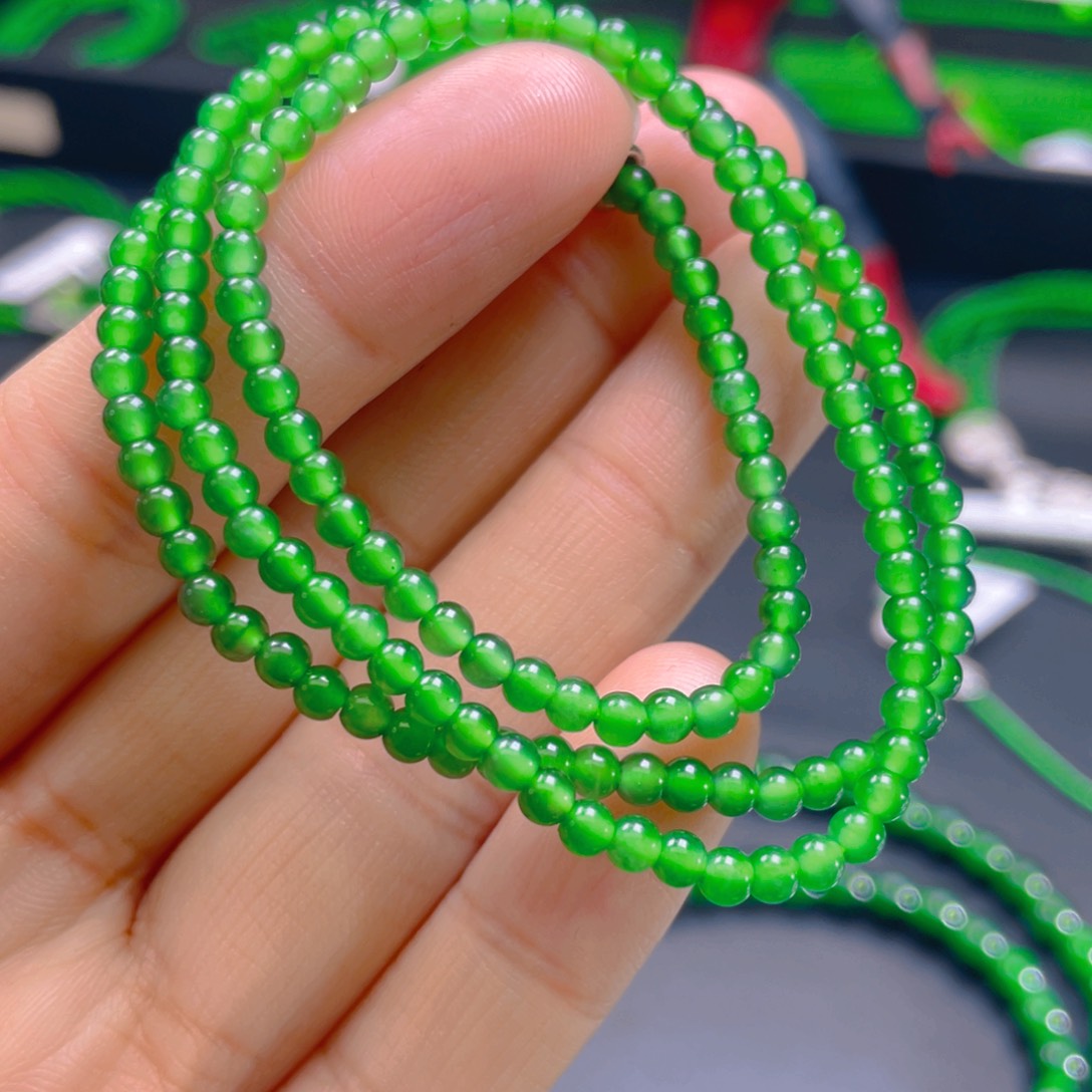 翡翠颈饰未镶嵌，1