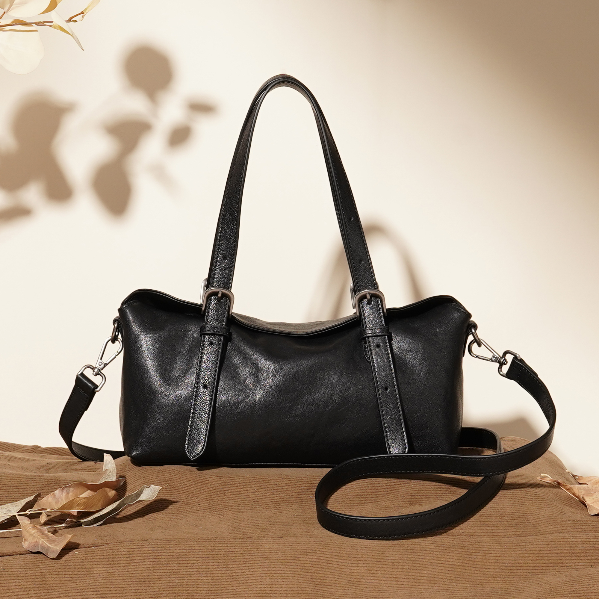 岩牛秋冬新款百搭斜挎包女高级感通勤手提腋下包YN3682