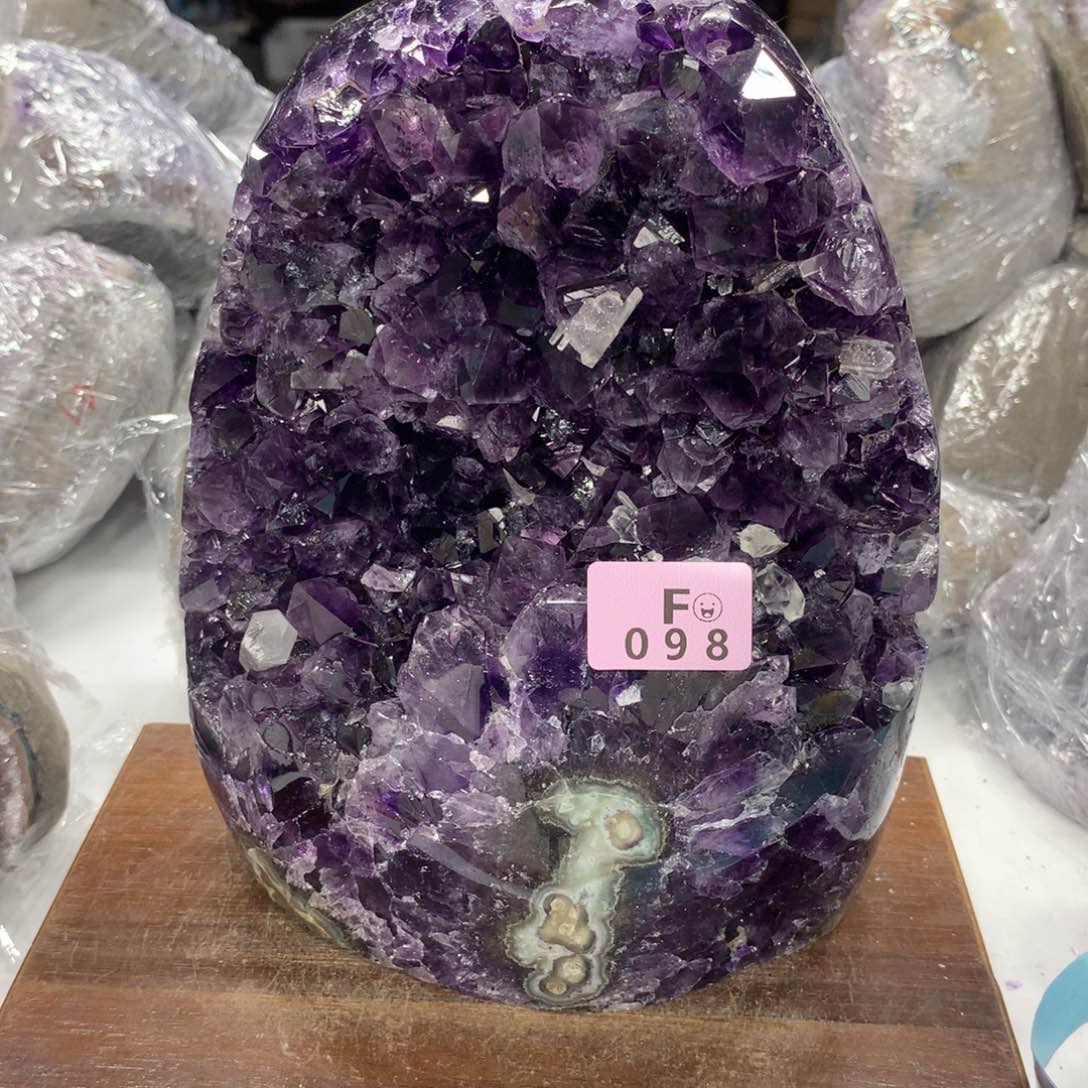 紫晶大型摆件（非配饰）未镶嵌
