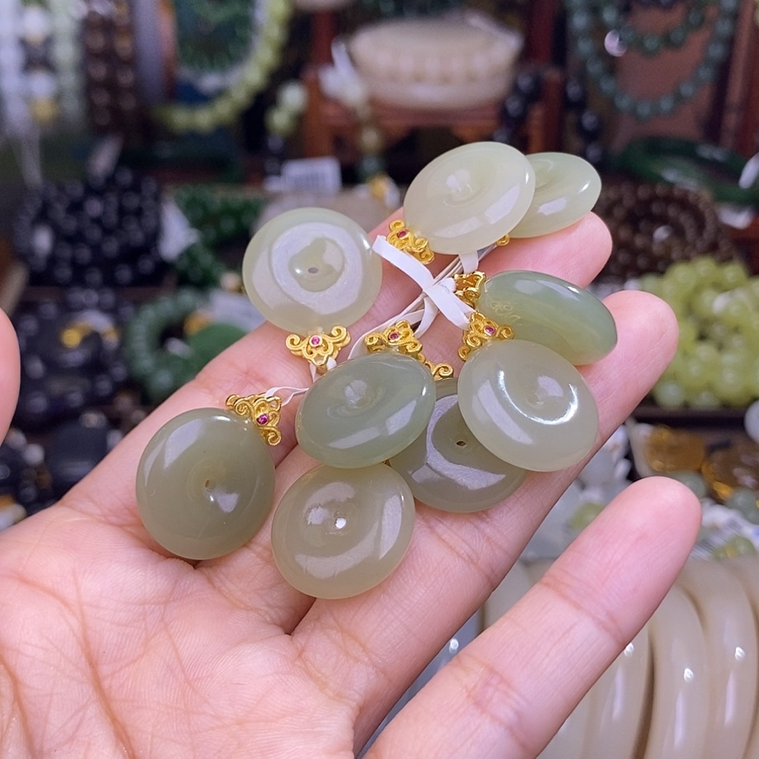 和田玉未镶嵌颈饰多样性发一 925.银晴水平安扣