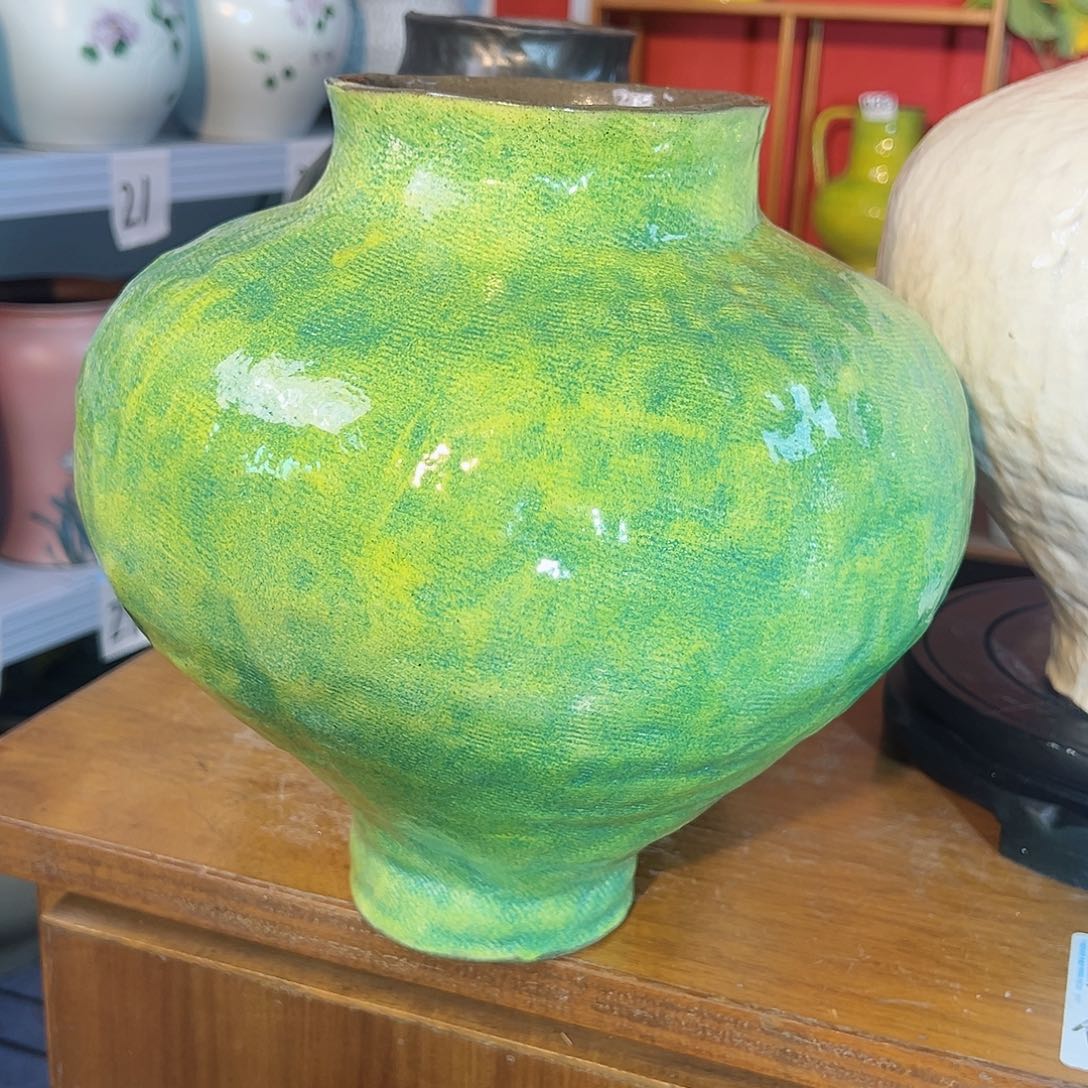 陶瓷小*草我们也在这里吃早餐啦哈哈我们在吃饭