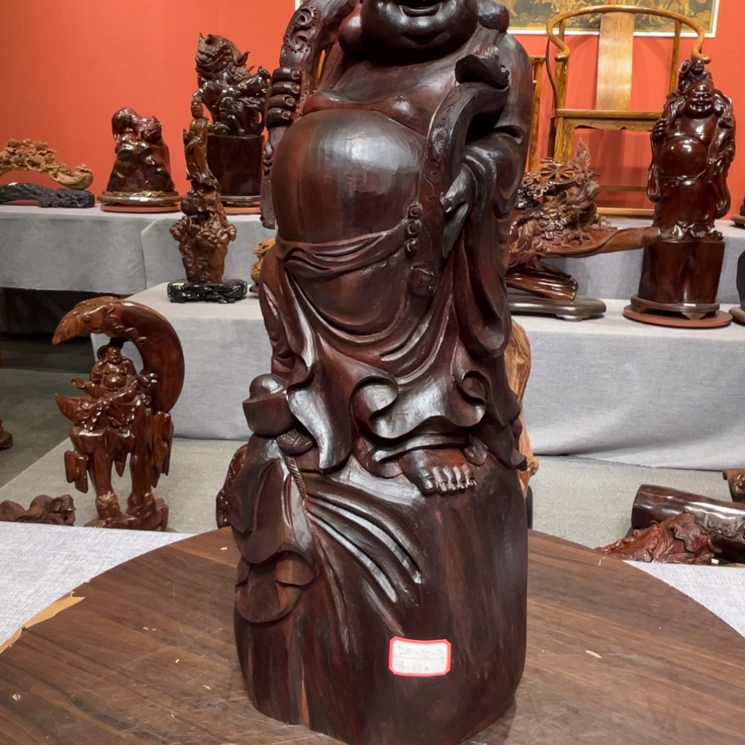 山***长木精品工艺品展示