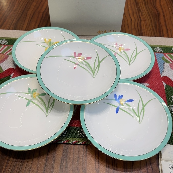 瓷片杯子杯子杯子水杯杯子水杯