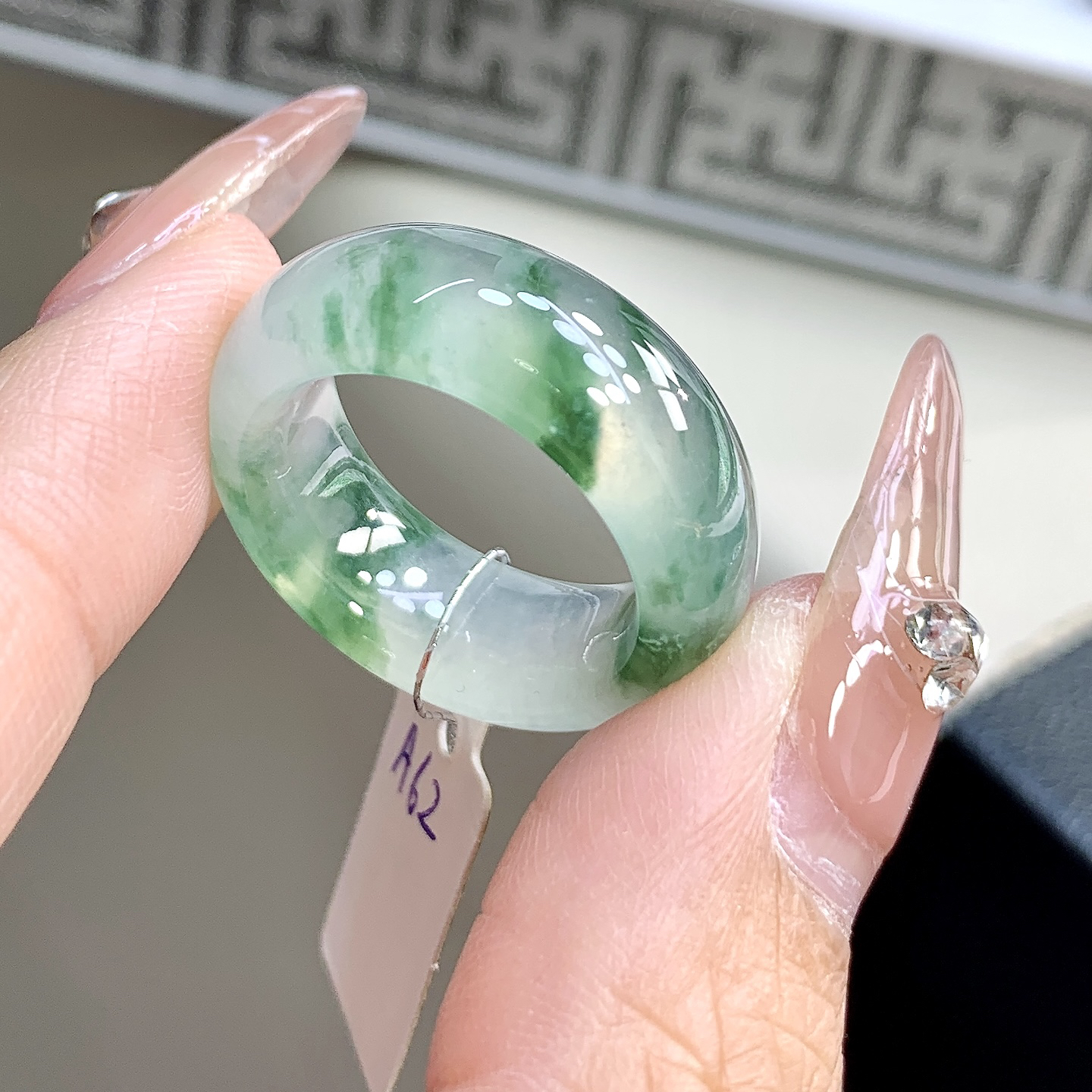 宽版轮胎缅甸翡翠玉指环 16号 冰种飘绿花 尺寸17.3-8.5-4.6mm