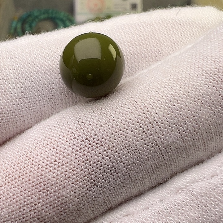 南红玛瑙未镶嵌珠宝奇石