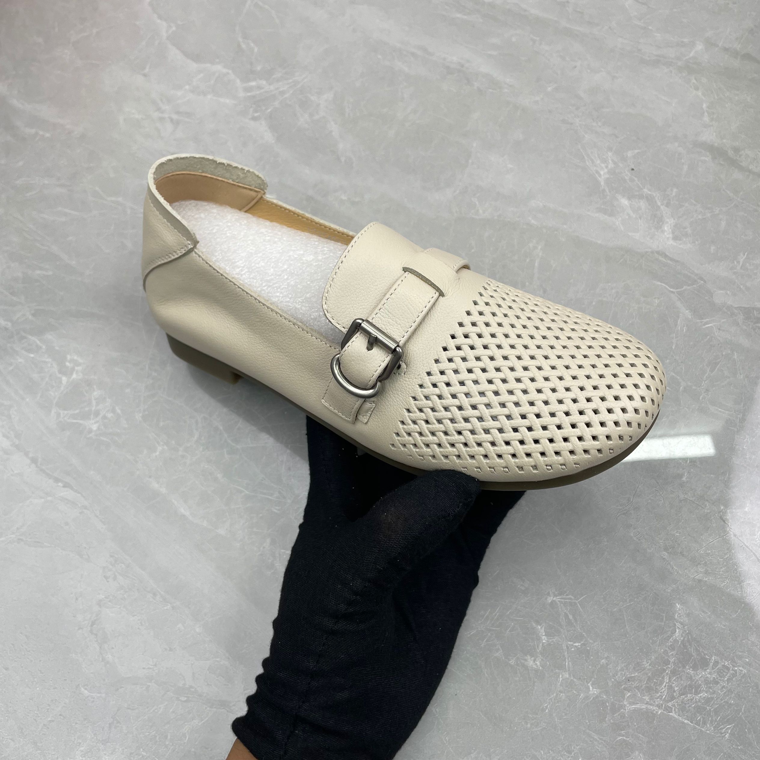 单鞋女 (牛皮)54057-427 （孤品）c区37码