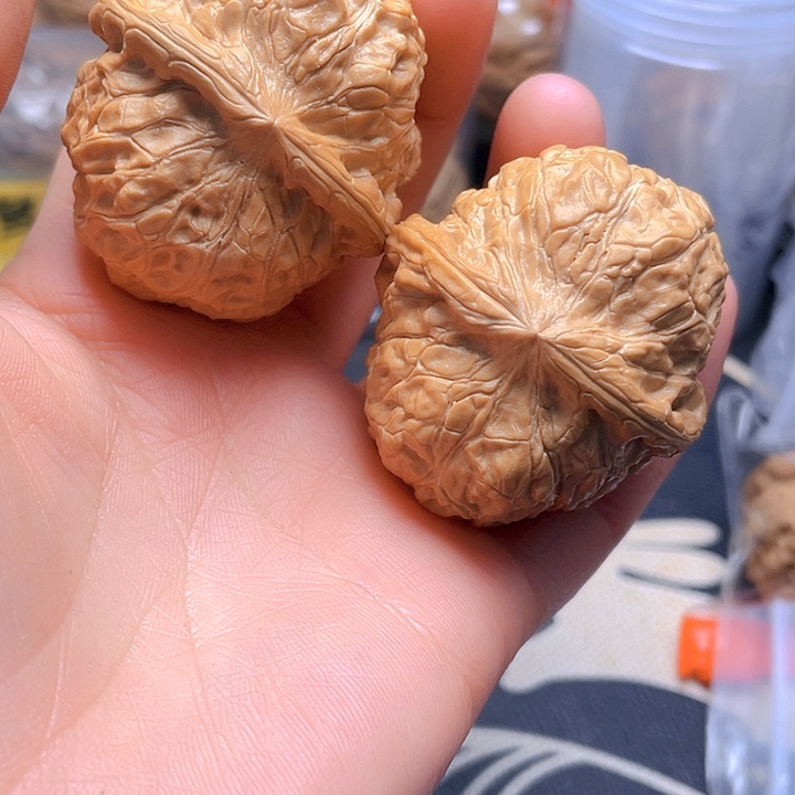 文玩核桃吊坠南瓜炖