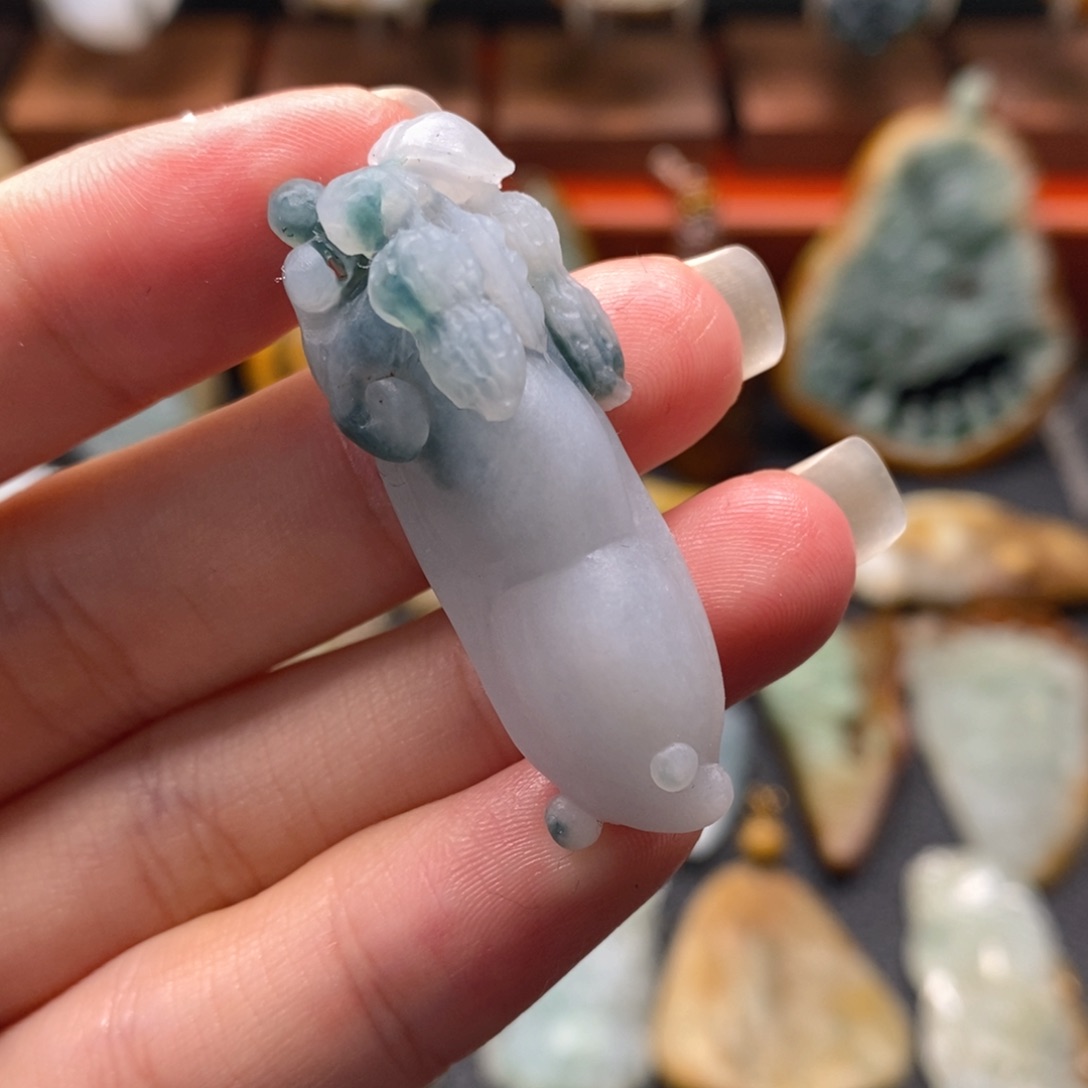 定制翡翠未镶嵌翡翠