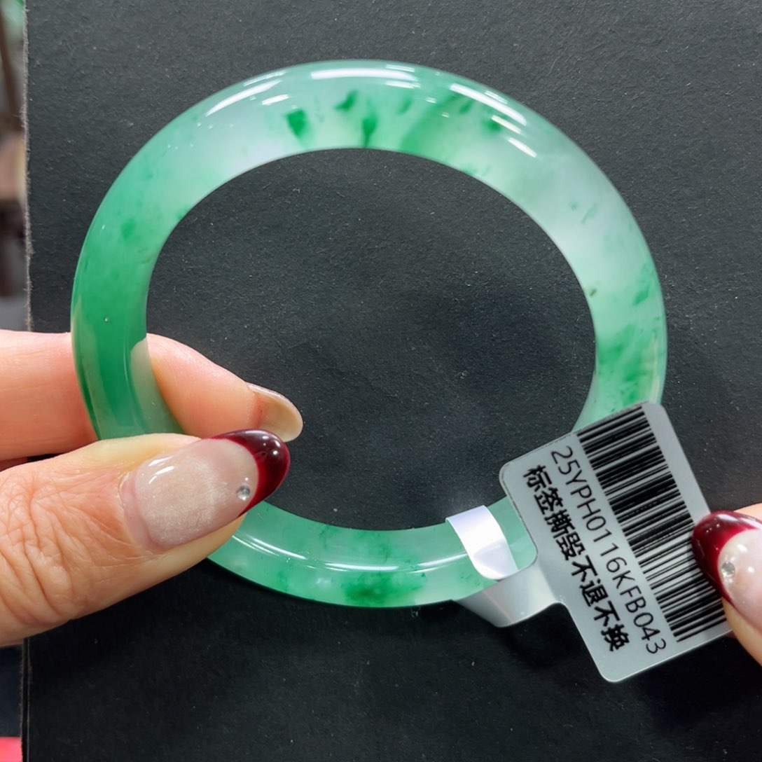 石英质玉手镯未镶嵌➕小玥55