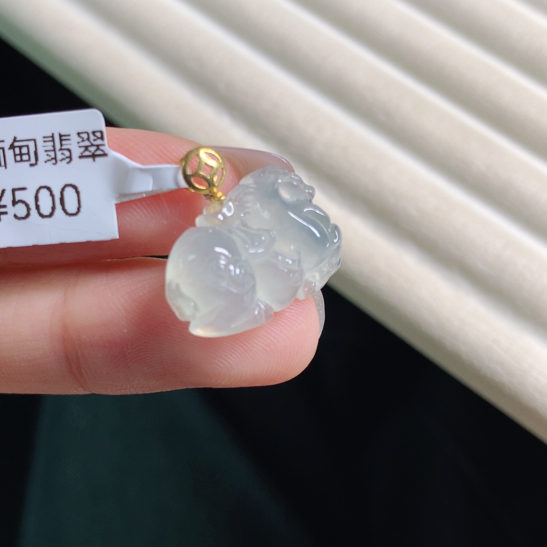 翡翠颈饰18K金镶嵌马