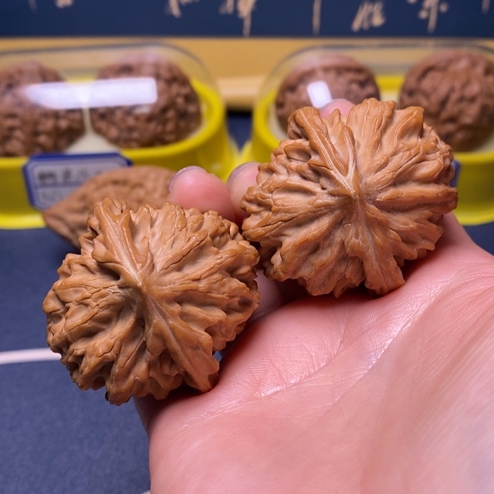 文玩核桃把件龙门涧