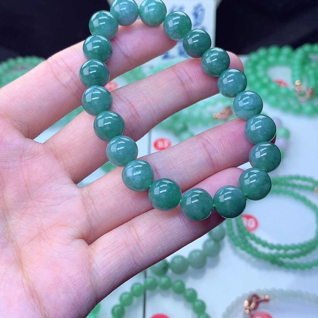 翡翠毛衣链未镶嵌