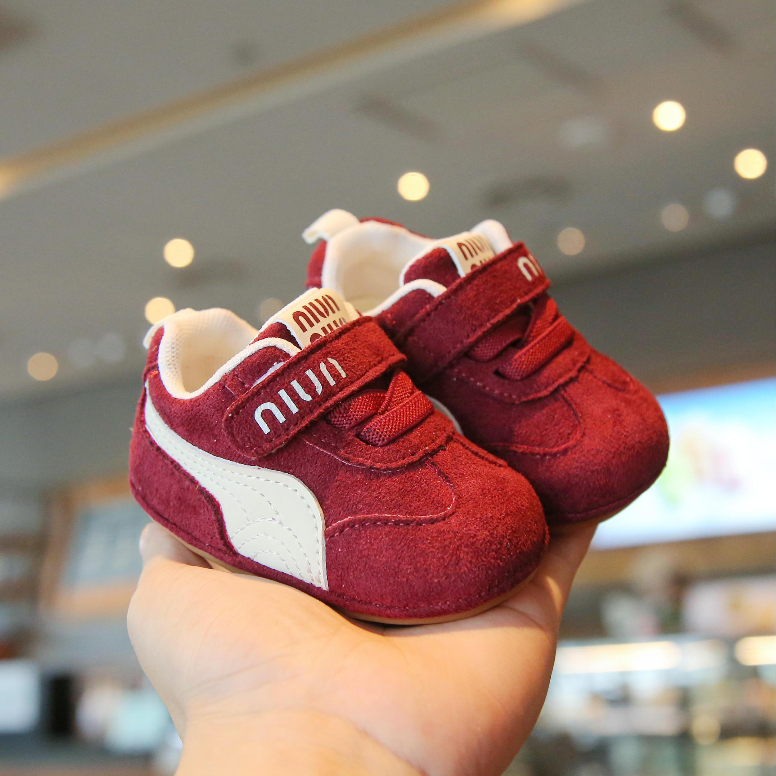 秋季软底学步鞋0-2岁男女宝宝防滑透气休闲婴幼儿单鞋12