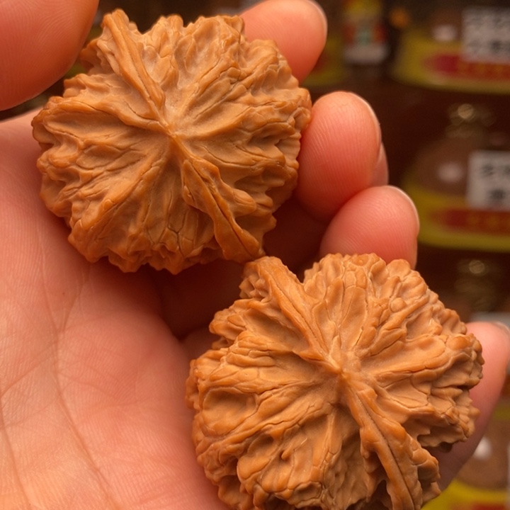 吊坠文玩核桃苹果园43