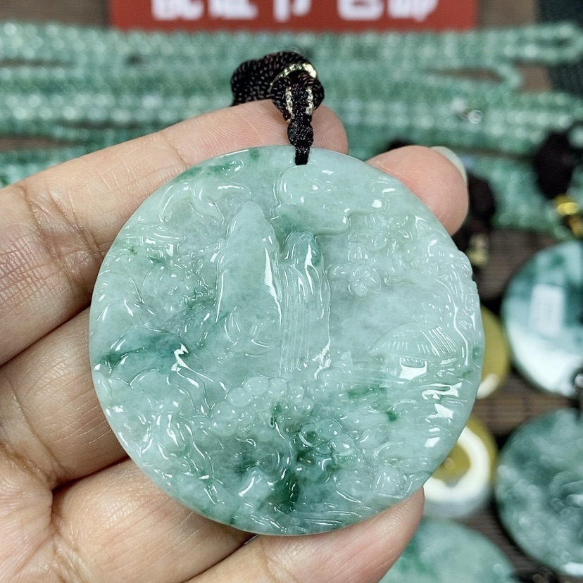 【闪购商品】翡翠颈饰未镶嵌玉吊坠翡翠玉圆形山水牌