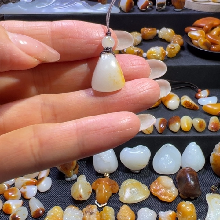 和田玉（子料）未镶嵌吊坠(不含链)