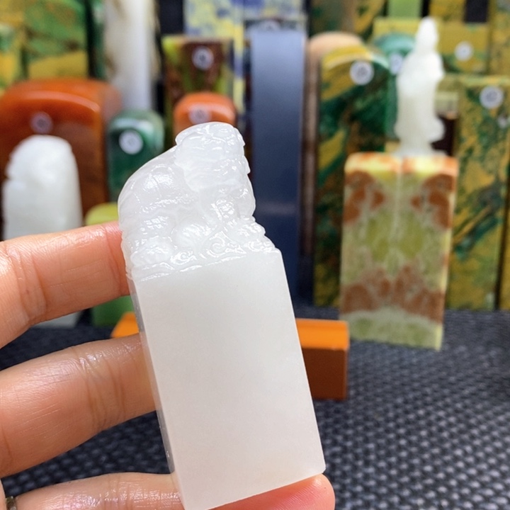 四川石中***风青田石印章石