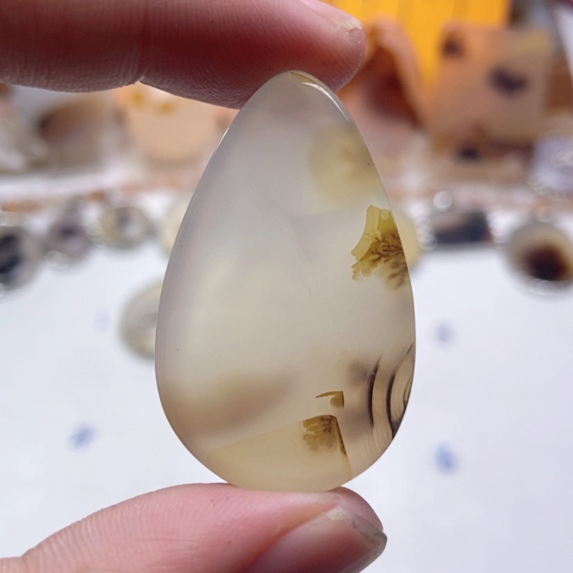 【闪购商品】玛瑙/玉髓颈饰未镶嵌