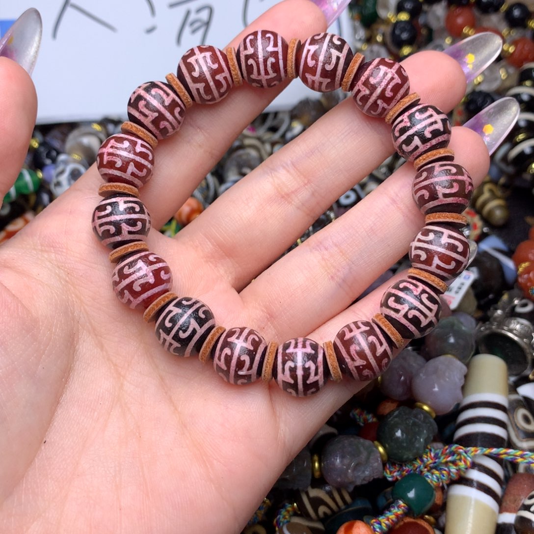 玛瑙/玉髓未镶嵌发一个