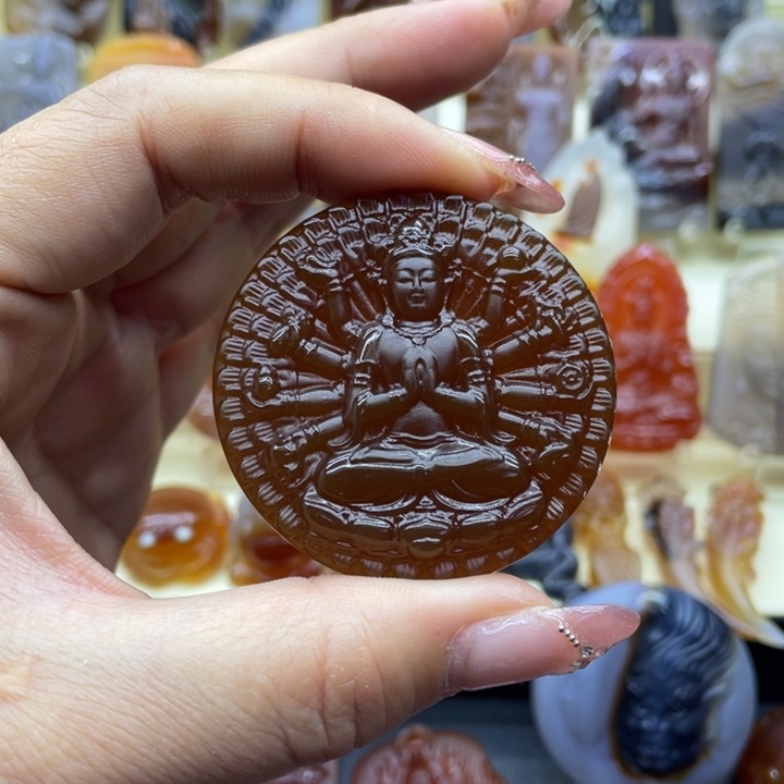玛瑙/玉髓吊坠(赠链)未镶嵌狼吊坠