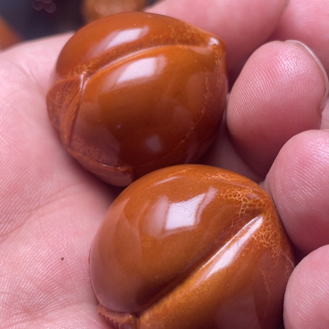 橄榄核手串/手链寿桃手球一对3.5左右