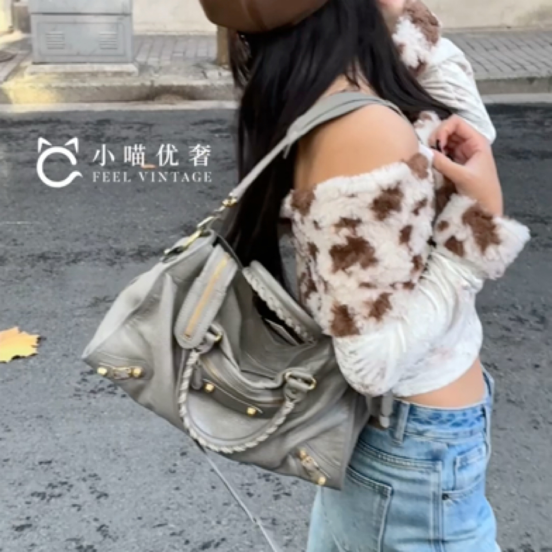 95新 Balenciaga/巴黎世家 灰色油蜡皮金钉中号机车包女士单肩包