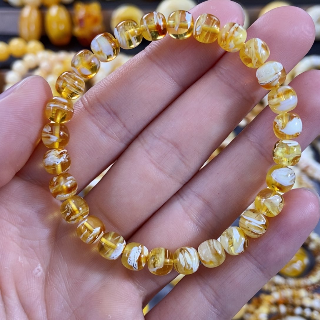 琥珀手链未镶嵌7mm尺寸拉丝沁色