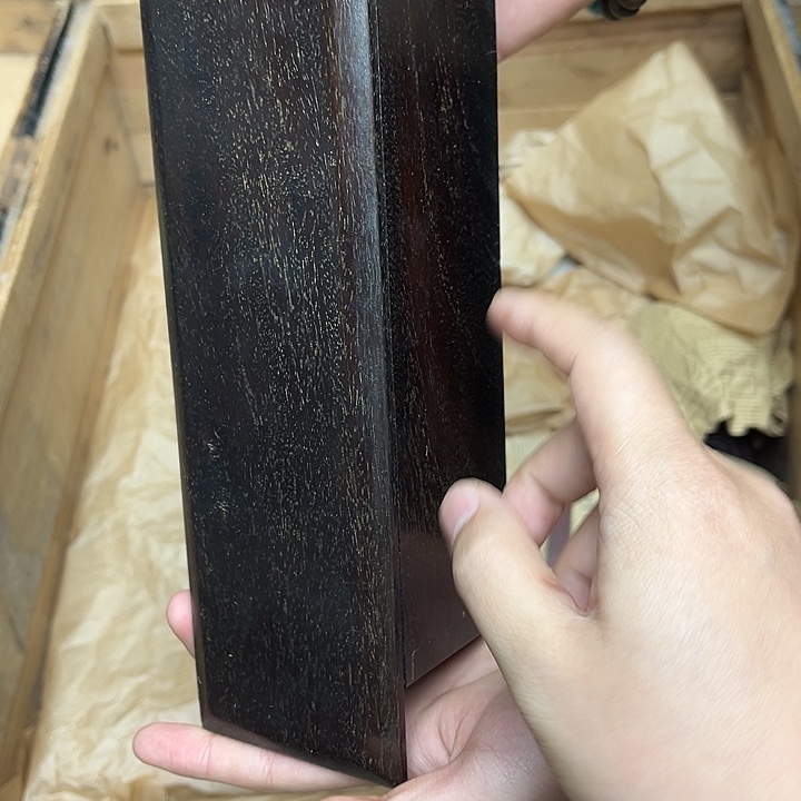 大叶紫檀（黑酸枝木类）