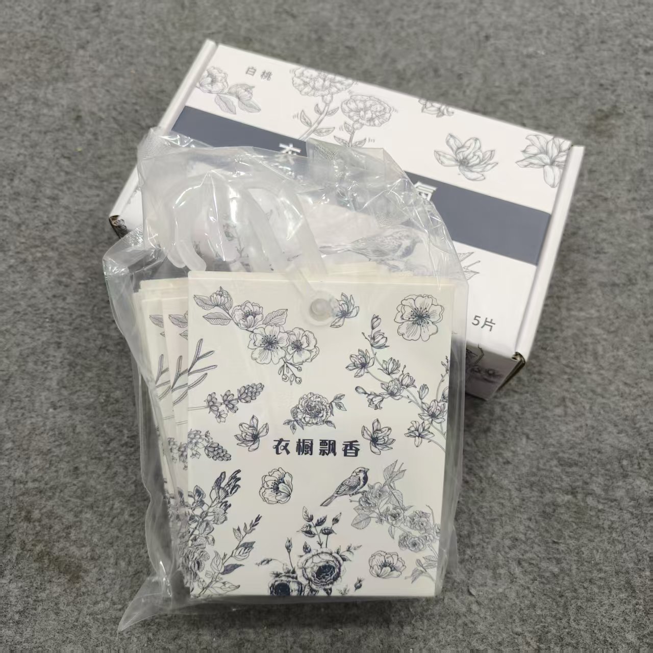 白桃 – 衣橱香氛包 发1盒/5片
