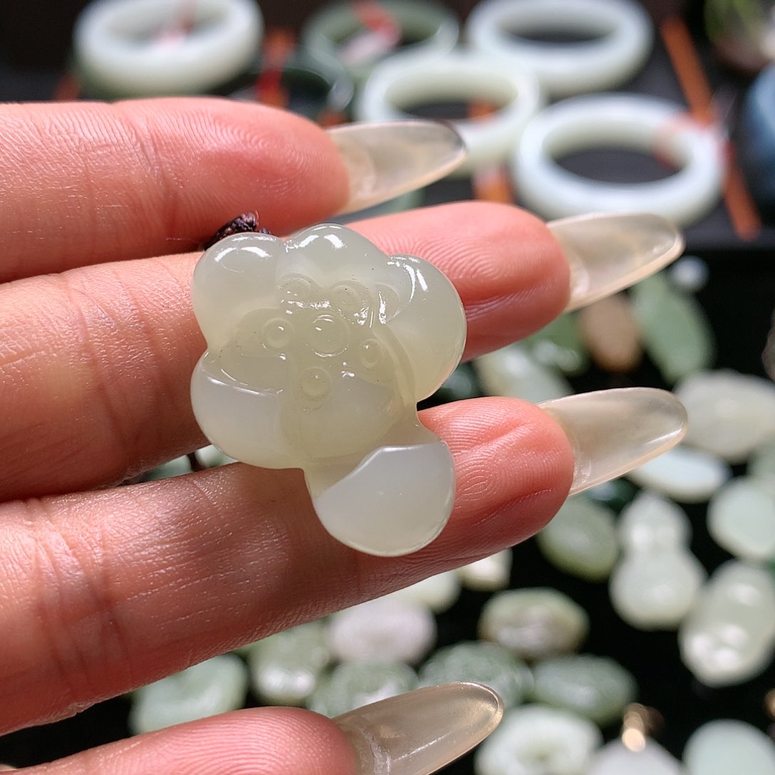 和田玉吊坠未镶嵌芊****5