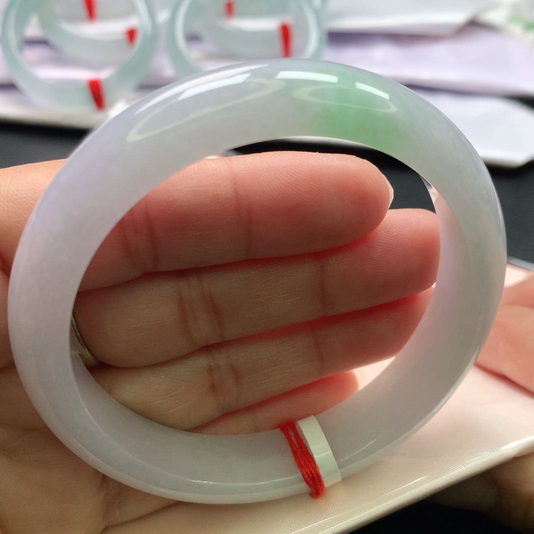 翡翠手镯未镶嵌缅甸58