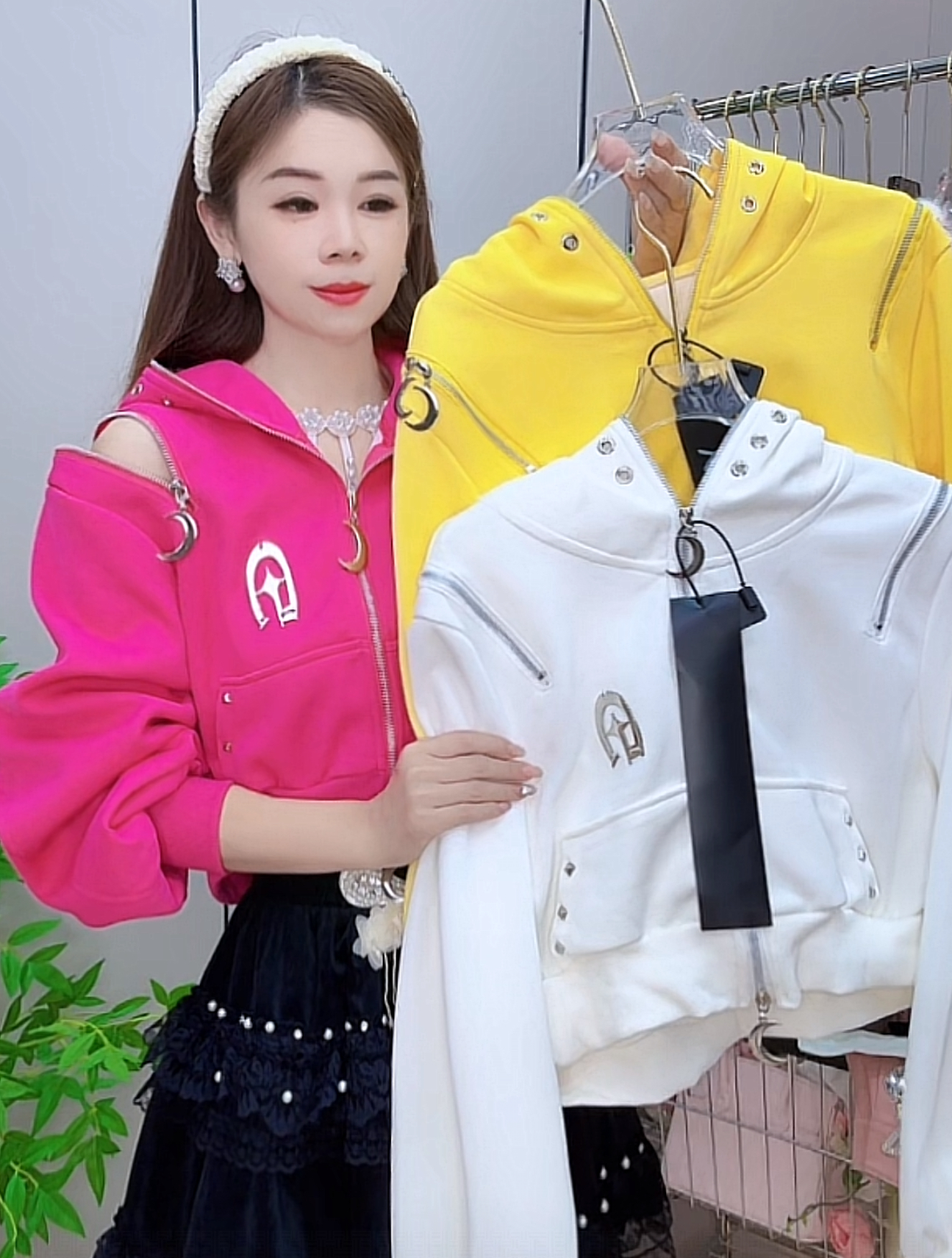 790#时尚百搭连帽拉链短外套