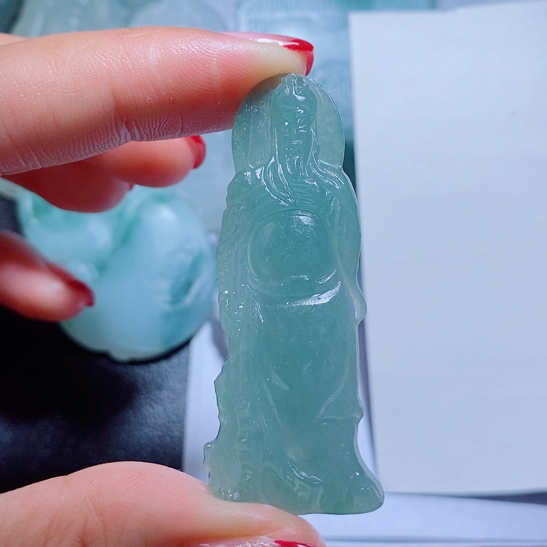 定制翡翠未镶嵌毛货不支持退换货付款后确认抛光