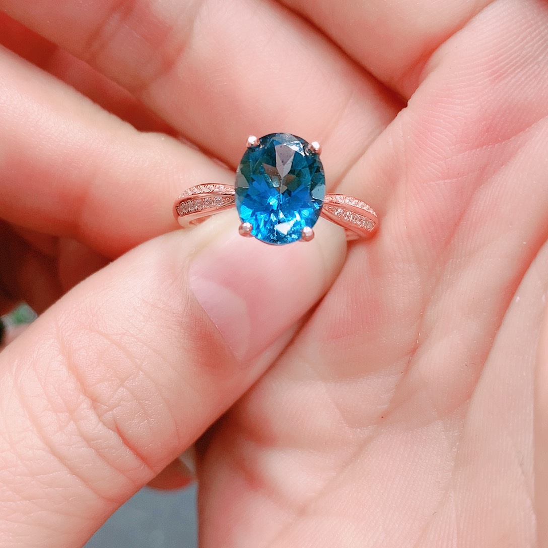 托帕石戒指银S925镶嵌8✖️10