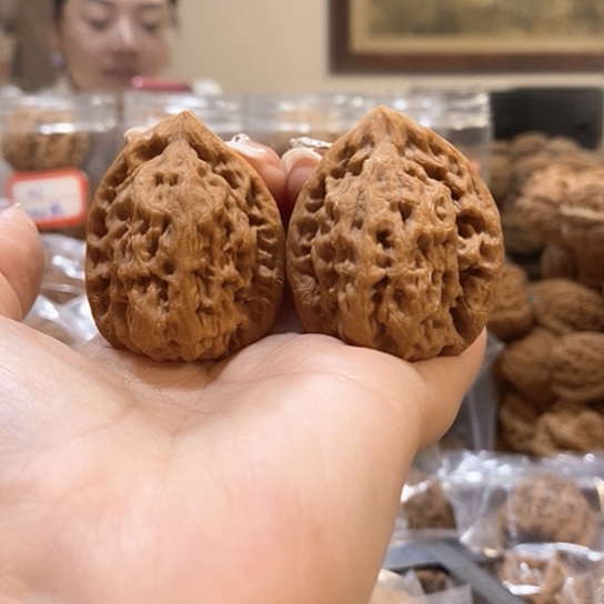 文玩核桃吊坠38金公子有修