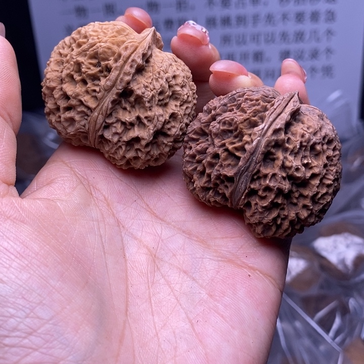 核桃云南野生铁核桃106号44mm