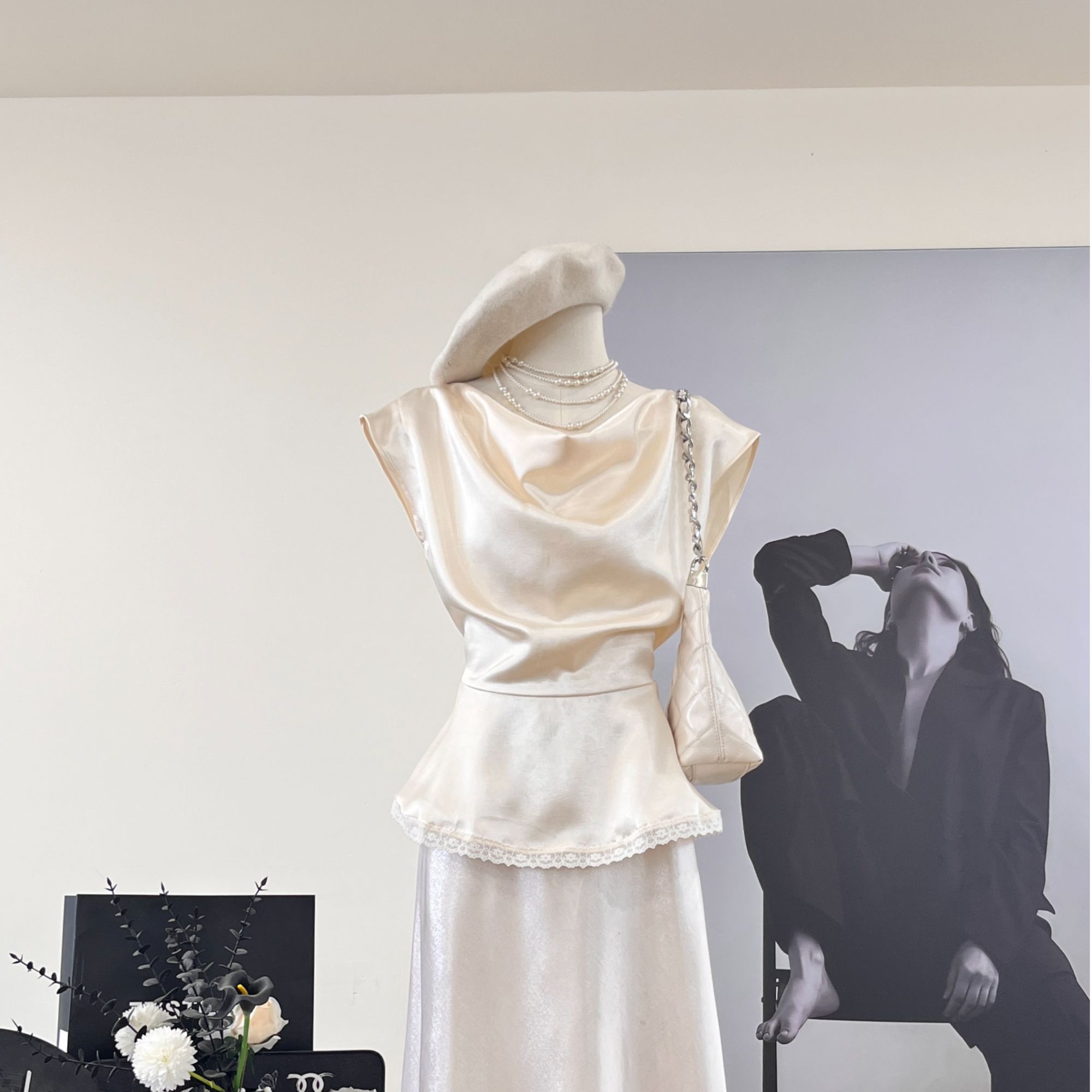 【女神降临】不规则高级感收腰气质上衣-2232