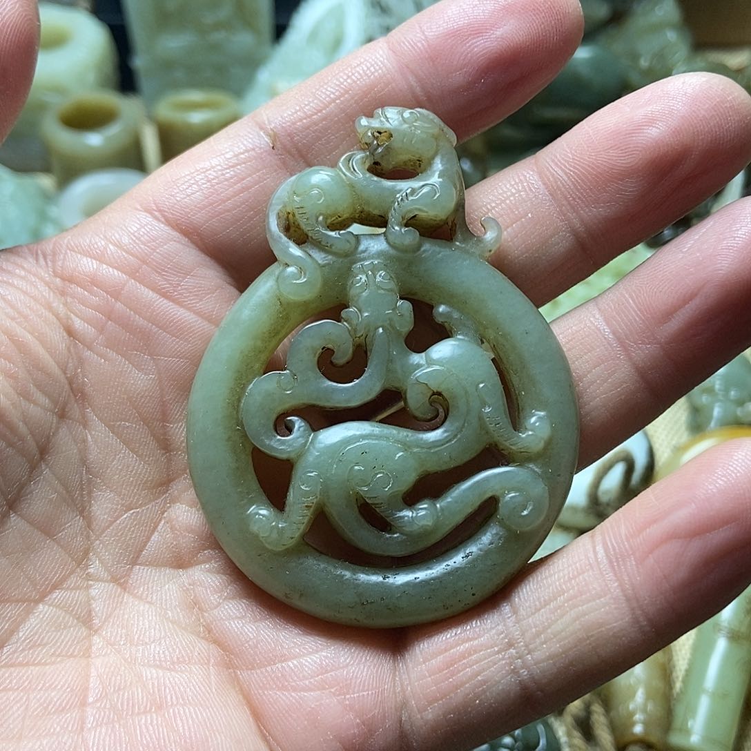 和田玉挂件未镶嵌