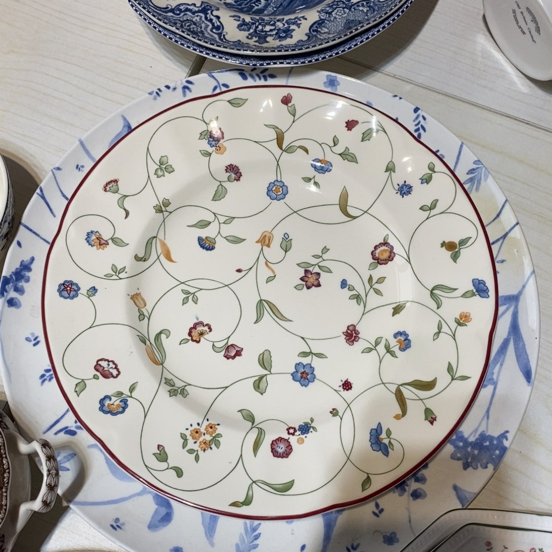 瓷微瑕小花枝十寸平盘