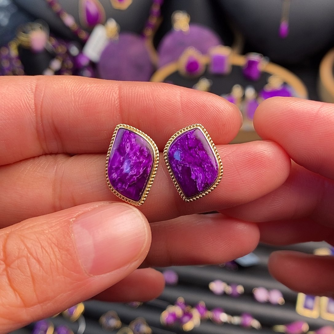 苏纪石（舒俱来）耳饰18K金镶嵌