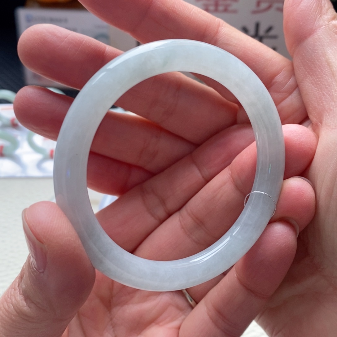 翡翠手镯未镶嵌2号