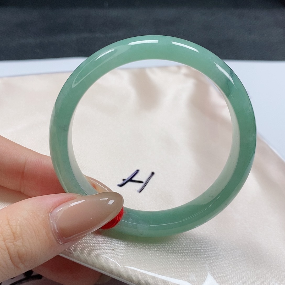 【闪购商品】翡翠手镯未镶嵌342号