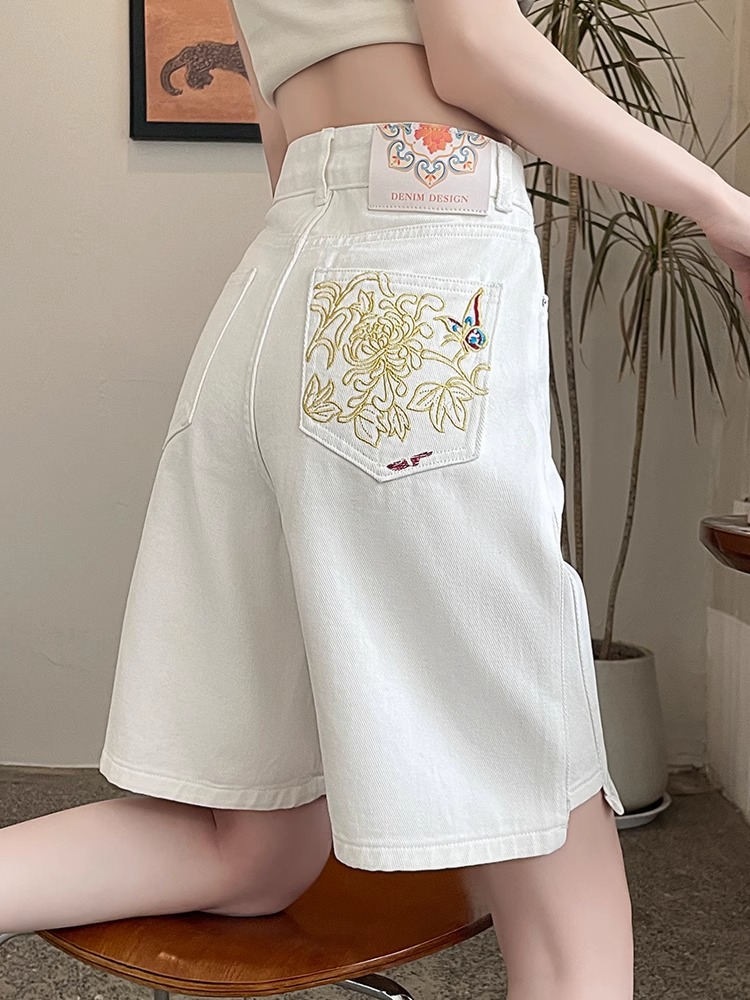 夏季开叉直筒短裤高腰显瘦设计感白色刺绣显瘦短裤百搭休闲时尚