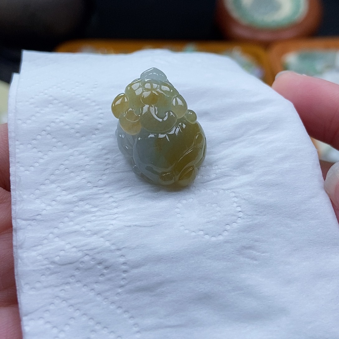 未镶嵌挂件翡翠暄**芮闪