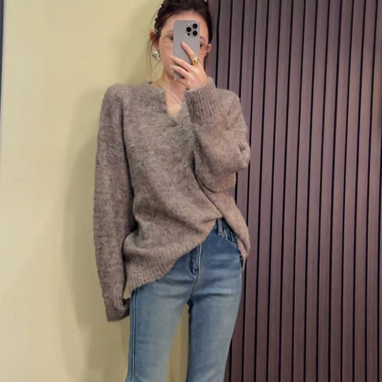 HNIH石艺2025秋冬季新款韩式宽松休闲90171V领羊毛针织毛衣