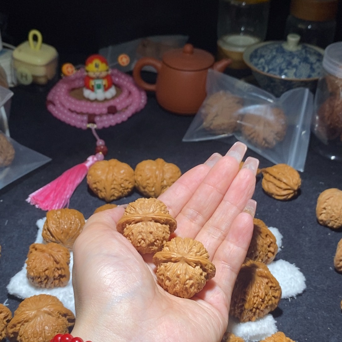 文玩核桃吊坠夜明珠35