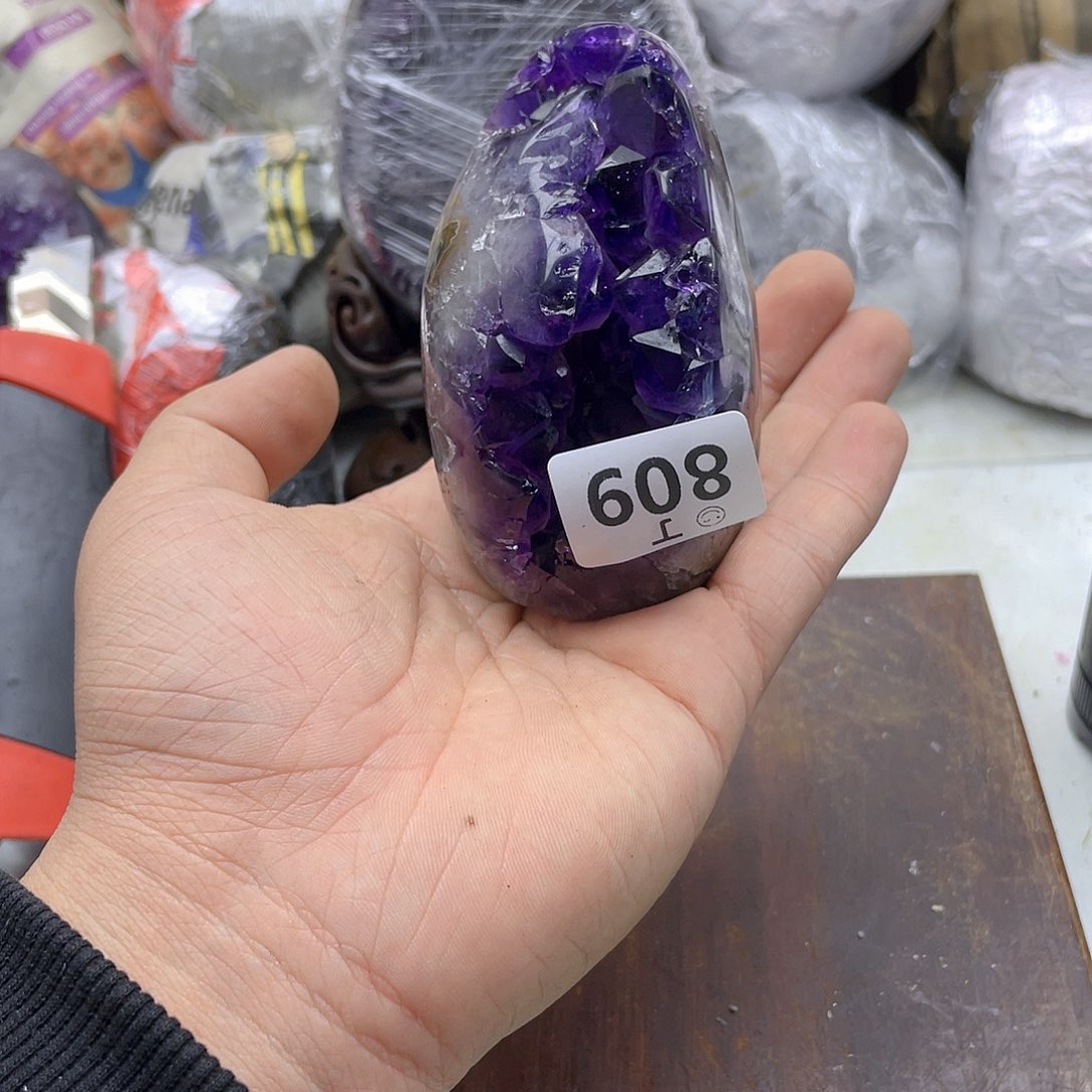 紫晶大型摆件（非配饰）未镶嵌